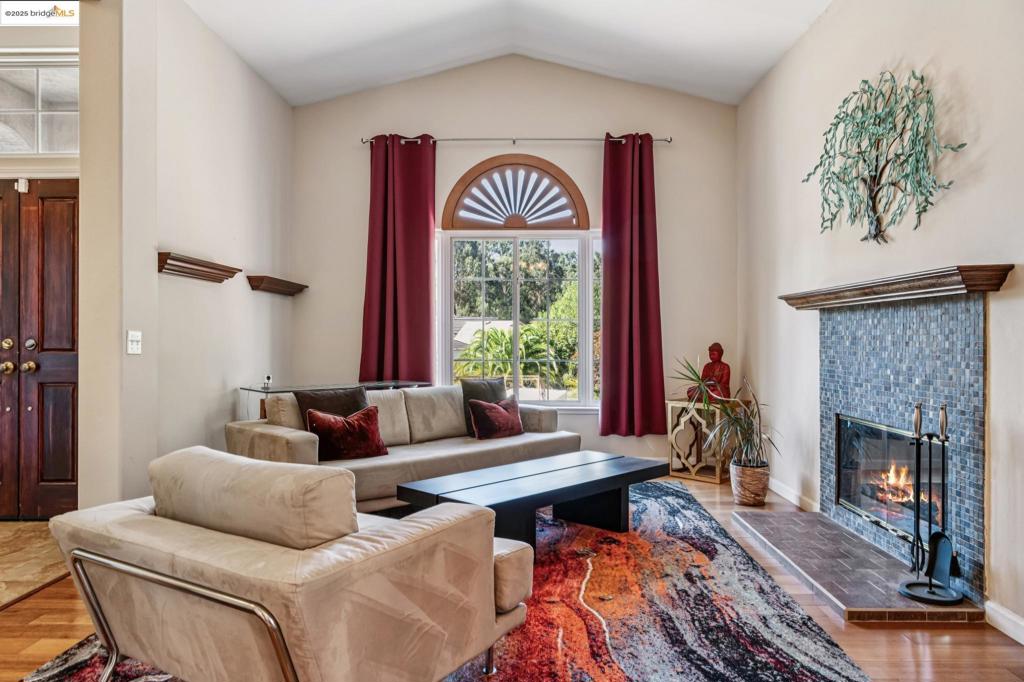 FAIRVIEW - Residential