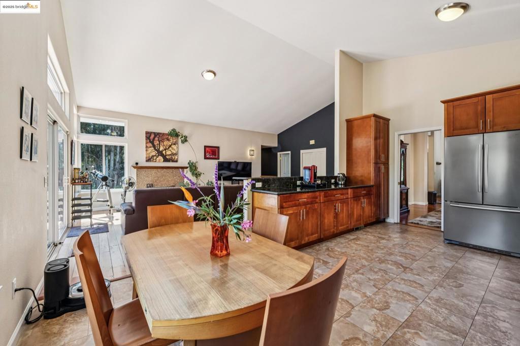 FAIRVIEW - Residential