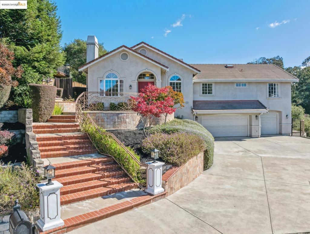 FAIRVIEW - Residential