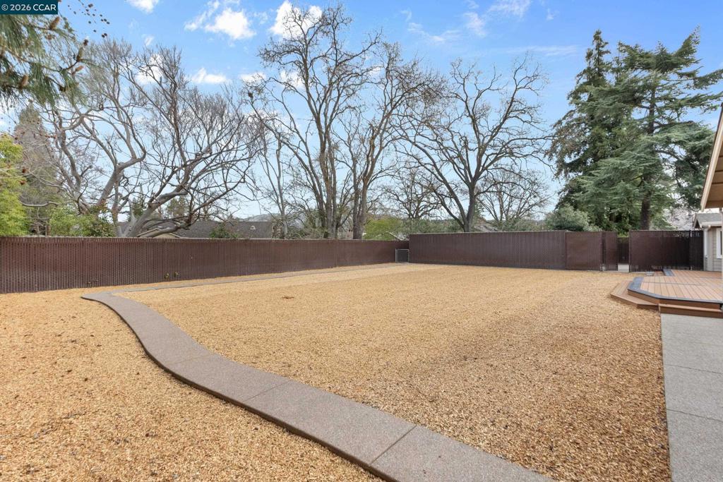 484 Diablo Rd RD, Danville CA 94526