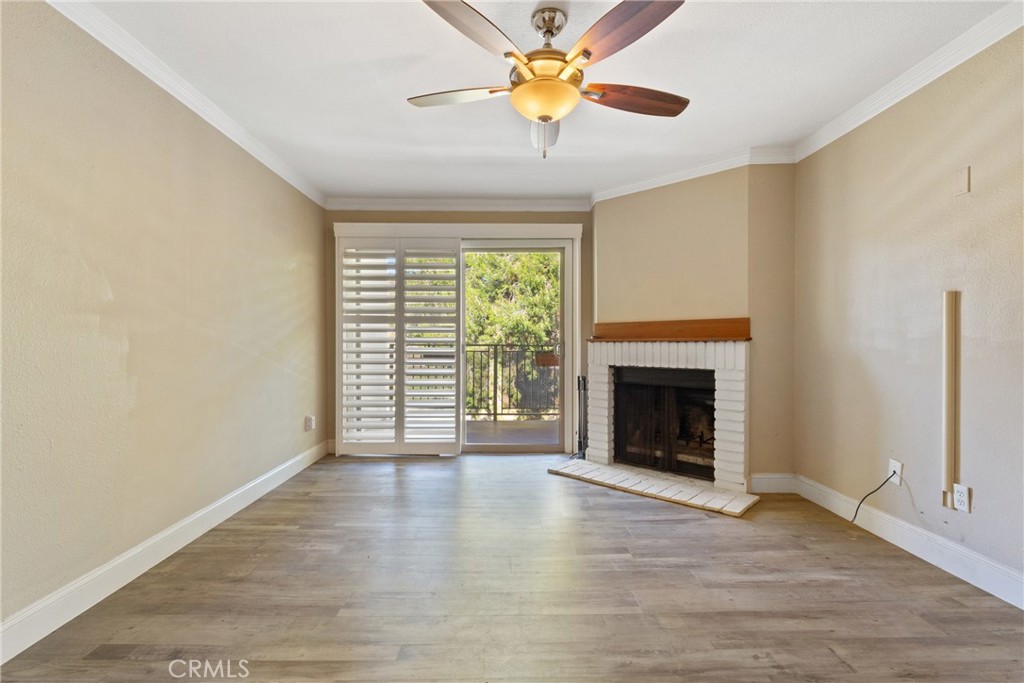 1710 South El Camino Real E204