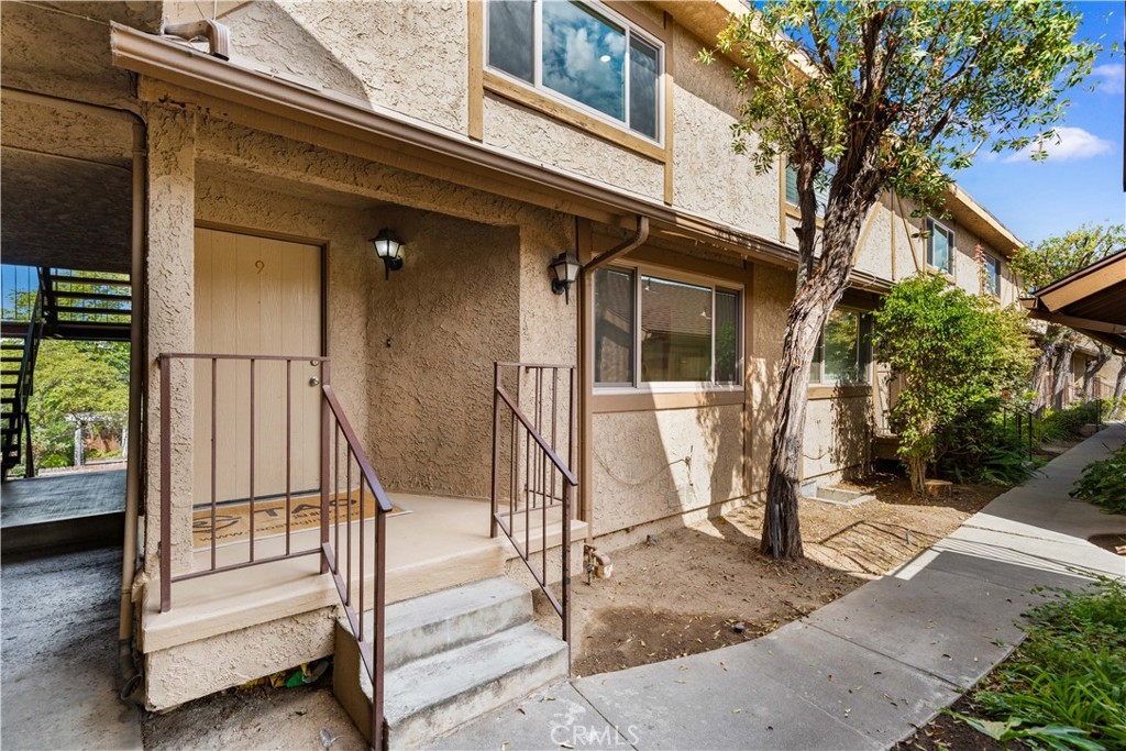 313 S Almansor Street 9