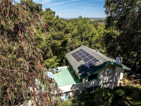 Tiny photo for 2015 Alturas Road, Atascadero, CA 93422 (MLS # NS25076923)