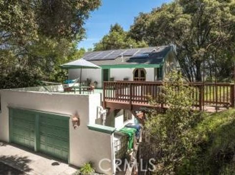 Tiny photo for 2015 Alturas Road, Atascadero, CA 93422 (MLS # NS25076923)