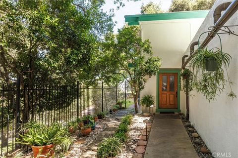 Tiny photo for 2015 Alturas Road, Atascadero, CA 93422 (MLS # NS25076923)