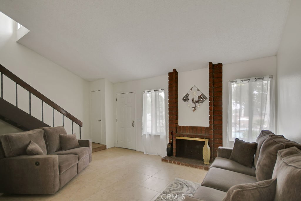 805 Vista Court