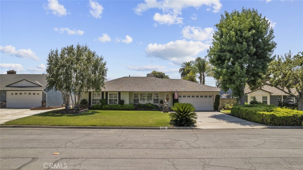 620 E Meda Avenue