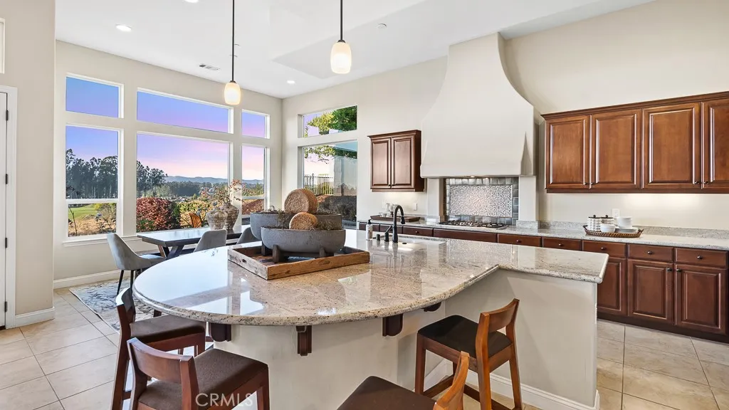 Nipomo, California 93444, United States, 4 Bedrooms Bedrooms, ,4 BathroomsBathrooms,Residential,Active,159664