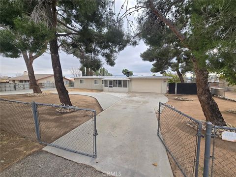 Photo of 9341 Buckthorn Ave, Hesperia, CA 92345 (MLS # IV25276116)