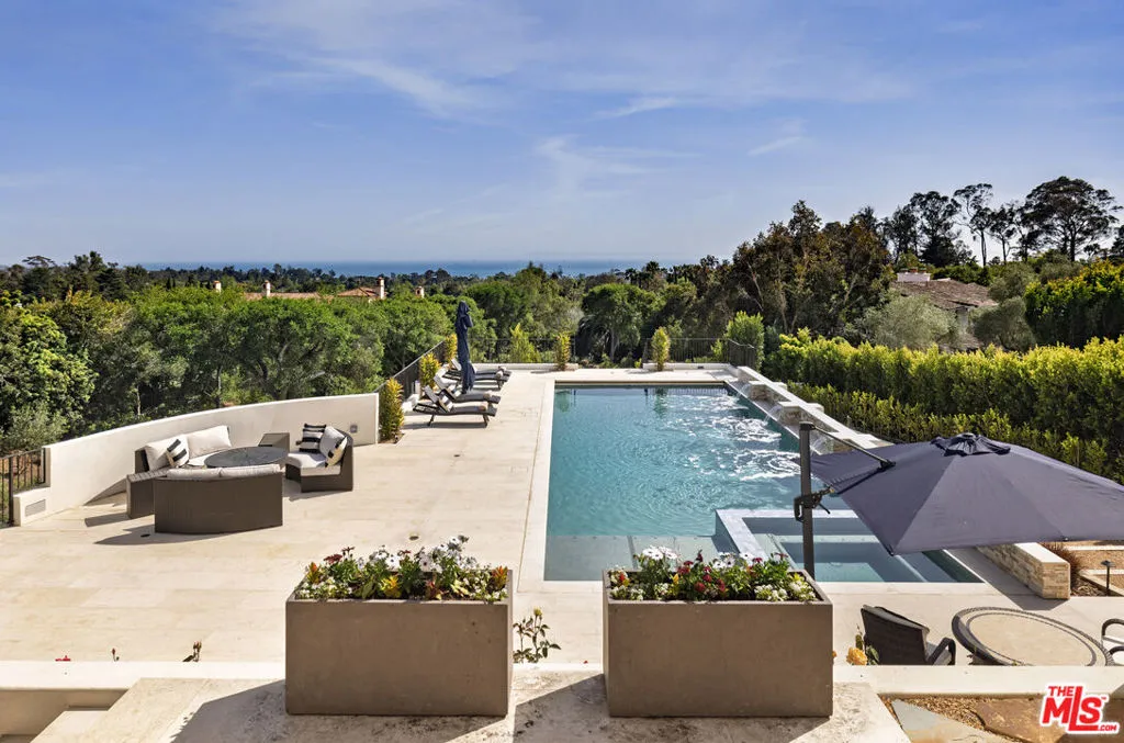 Santa Barbara, California 93108, United States, 5 Bedrooms Bedrooms, ,7 BathroomsBathrooms,Residential,Active,158705
