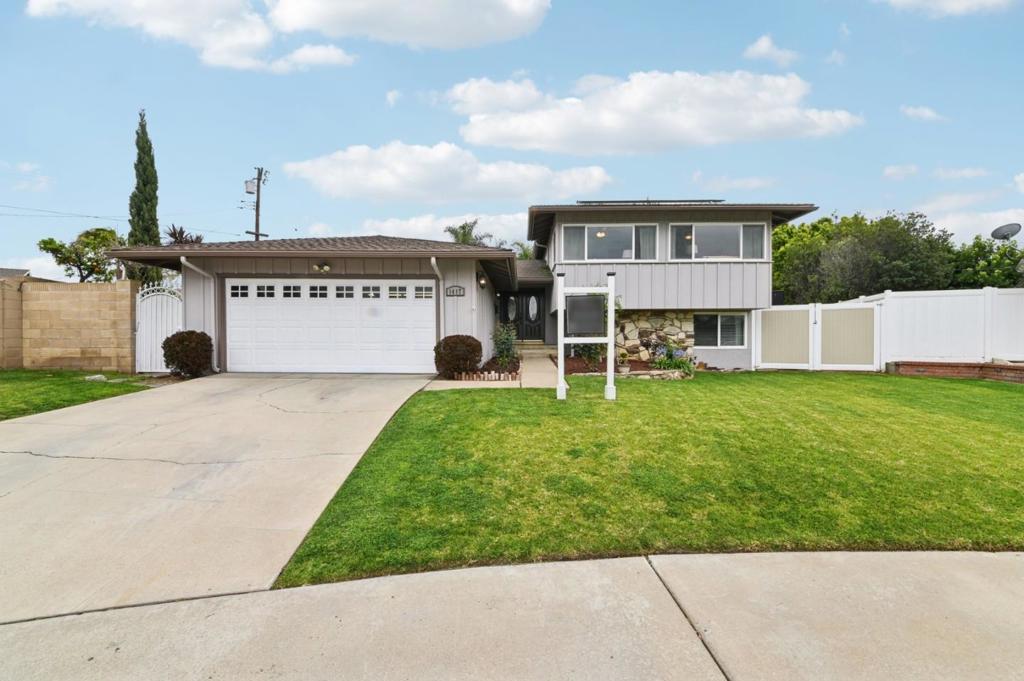 1417 N Center Street