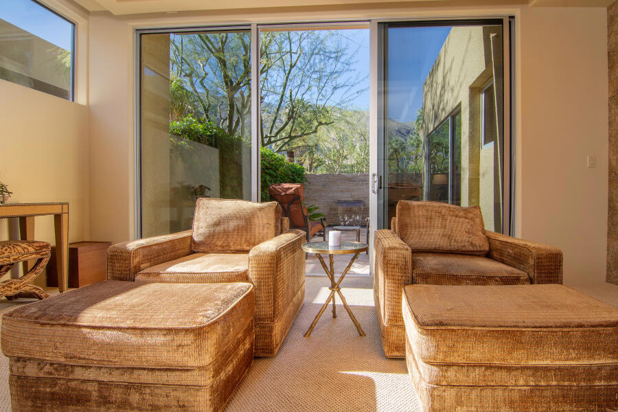 Old Las Palmas - Residential