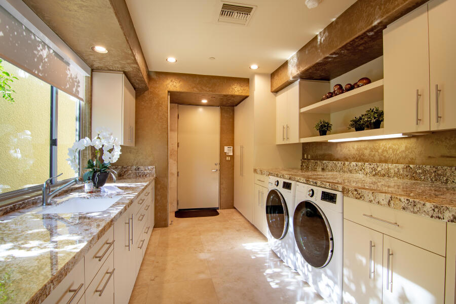 Old Las Palmas - Residential