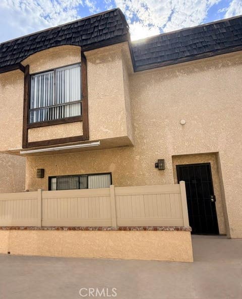 Photo of 14239 Sherman Way WAY #10, Van Nuys, CA 91405 (MLS # SR26153025)