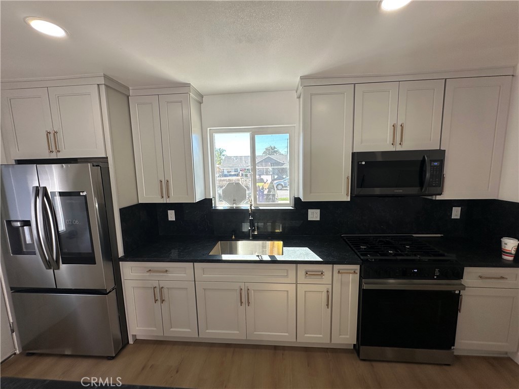10207 Branscomb