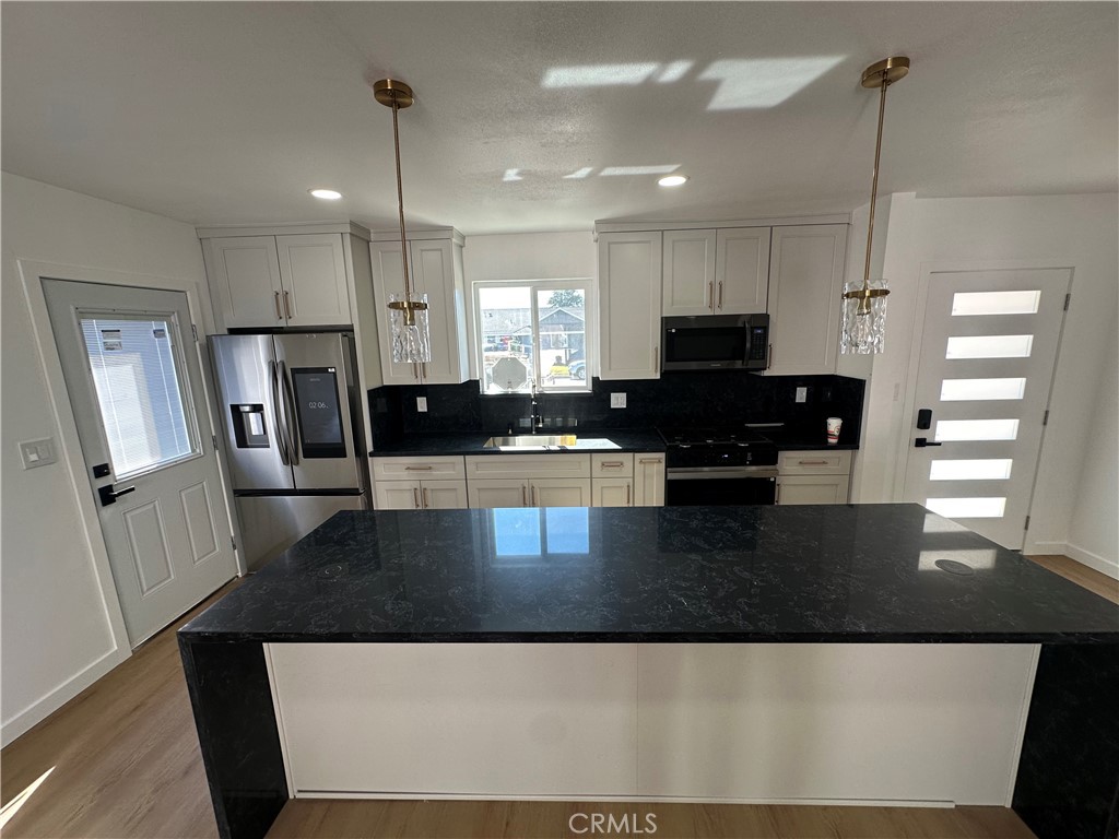 10207 Branscomb