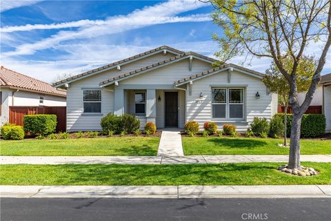 Tiny photo for 2562 Alameda Drive, Paso Robles, CA 93446 (MLS # NS26047733)