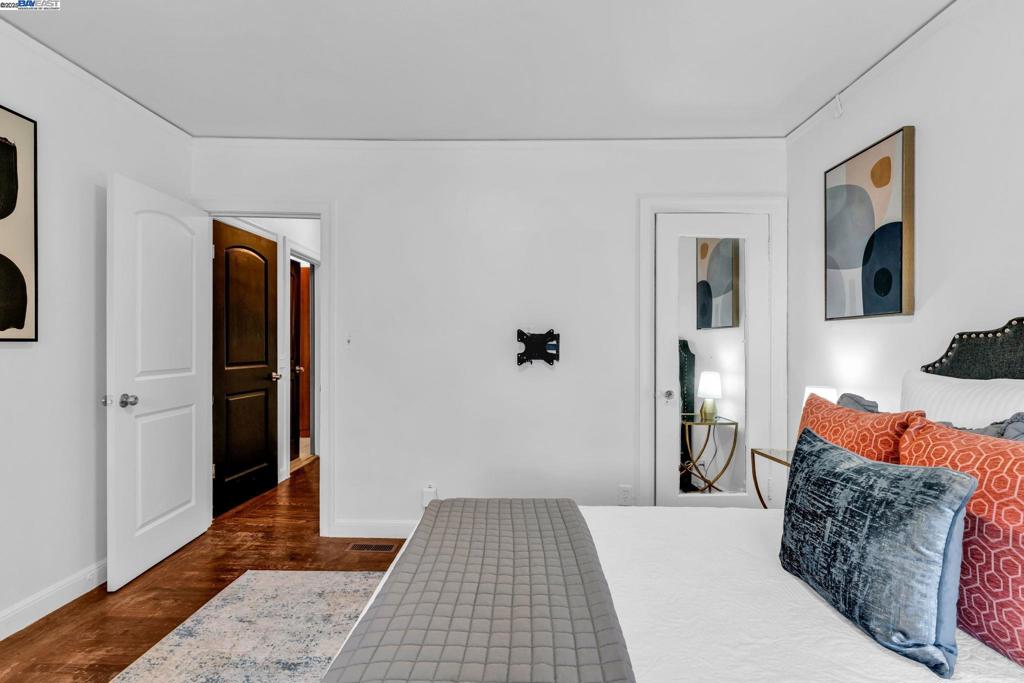 NORTH-WEST BERK - Residential