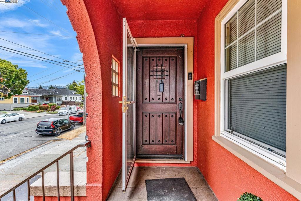 NORTH-WEST BERK - Residential