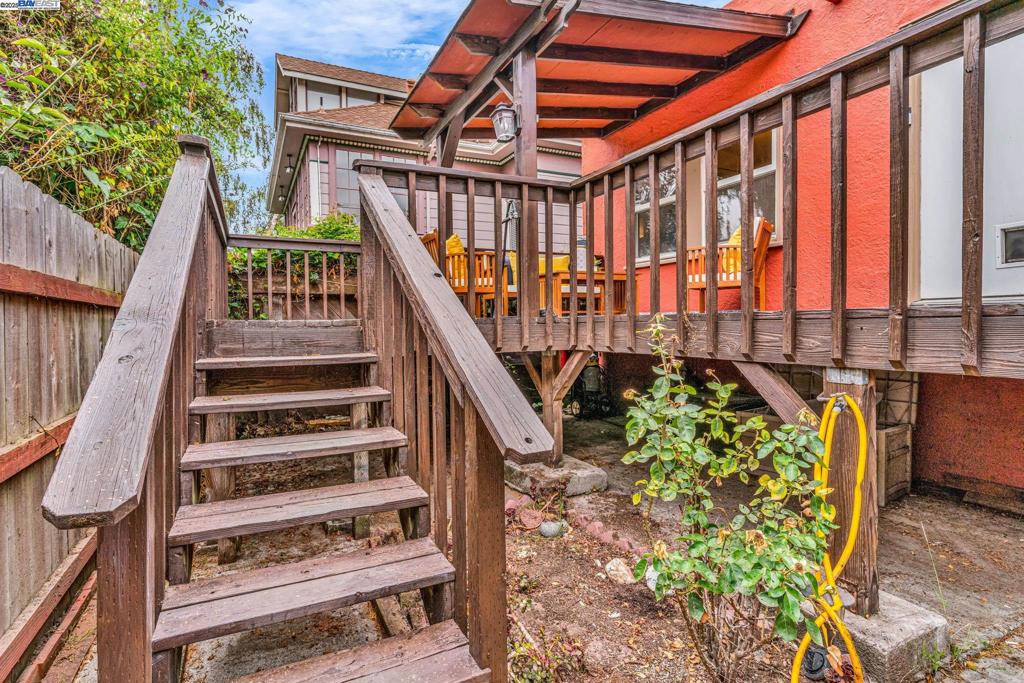 NORTH-WEST BERK - Residential