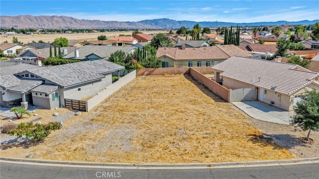 12977 Briarcliff