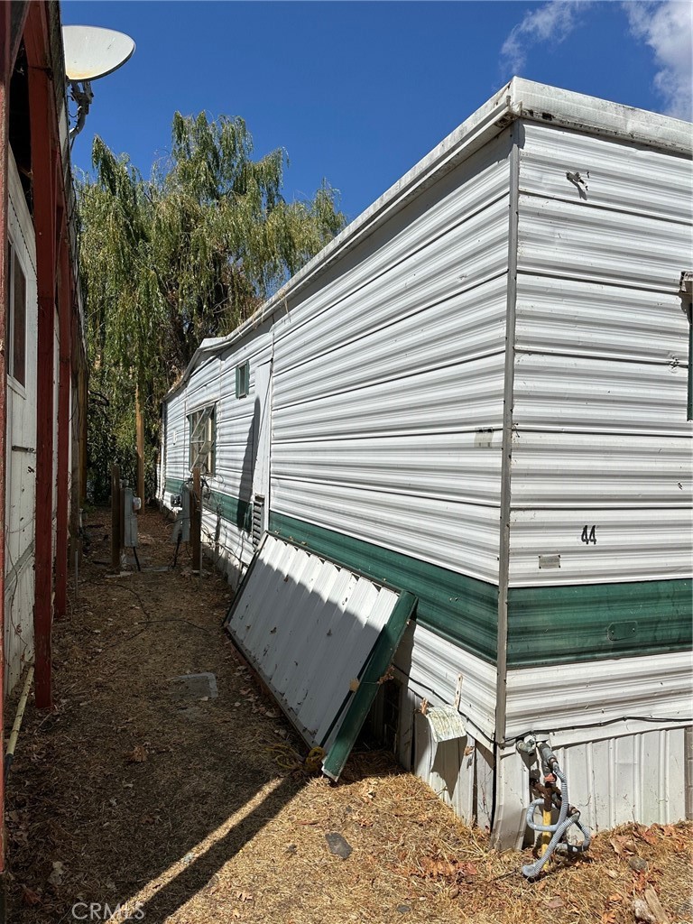 12840 Island Dr. #44