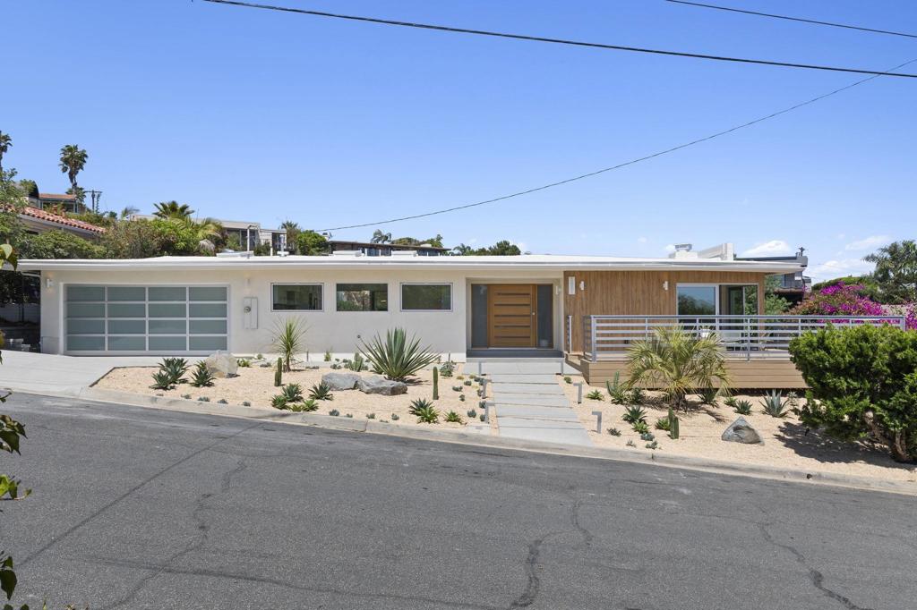 5851 Box Canyon