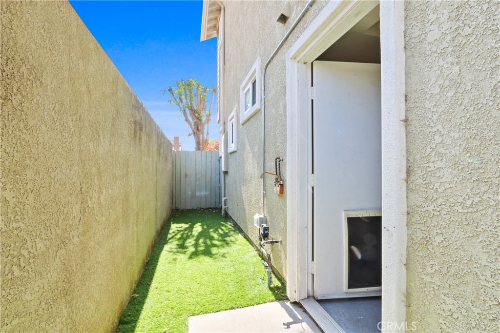 unknown - Residential Lease