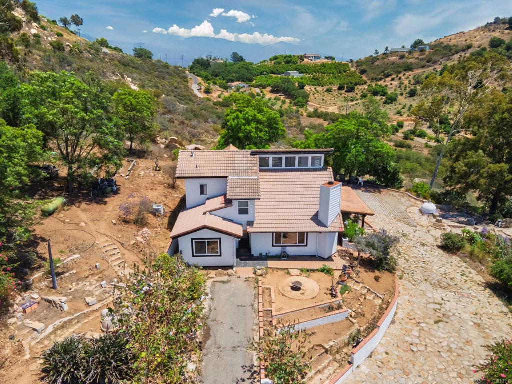 9202 Moon Ridge Road
