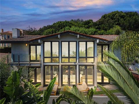 Photo of 30679 Palos Verdes Drive Dr E, Rancho Palos Verdes, CA 90275 (MLS # PV25226083)