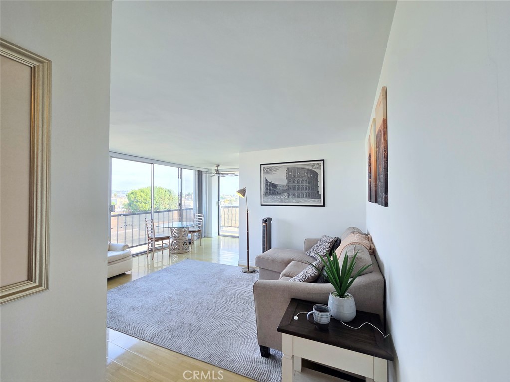 Alamitos Beach (AB) - Residential Lease