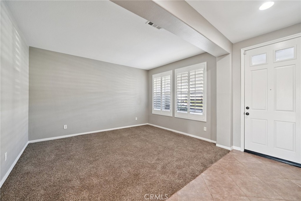 27368 Pumpkin Street