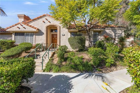 406 Country Club Simi Valley CA 93065