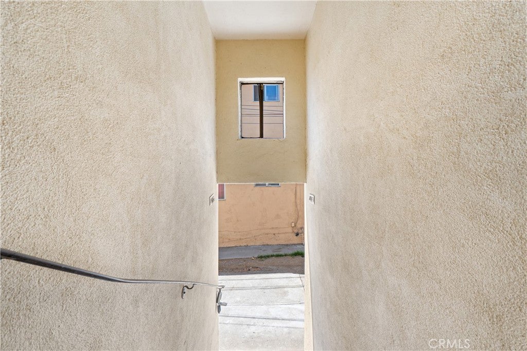 3151 Del Mar