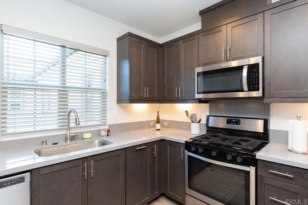 877 Blackstone Drive