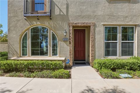 Photo of 20292 Paseo Almendra, Porter Ranch, CA 91326 (MLS # SR26094890)