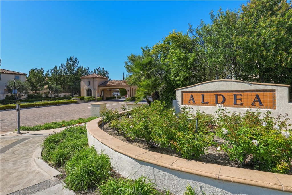 20292 Paseo Almendra