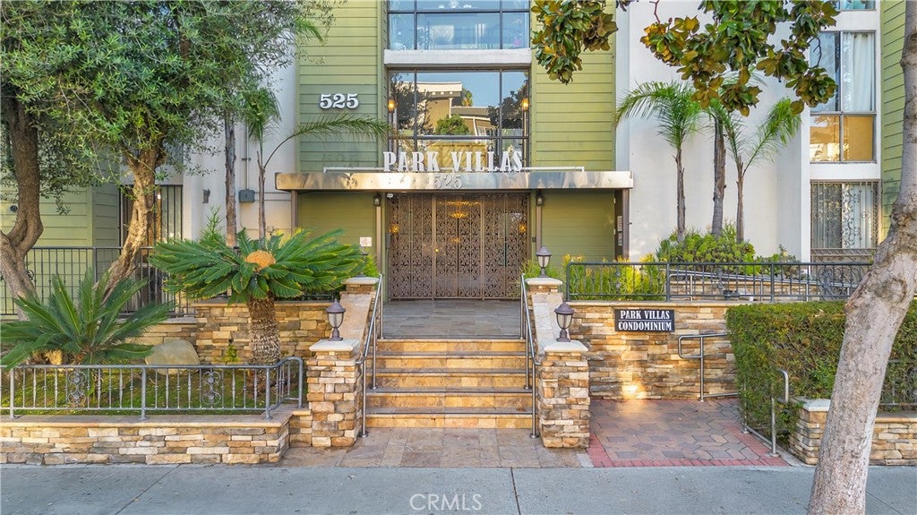 525 S Ardmore 253