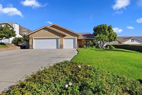 Photo of 269 Coyote Dr, Colton, CA 92324 (MLS # IG26065069)