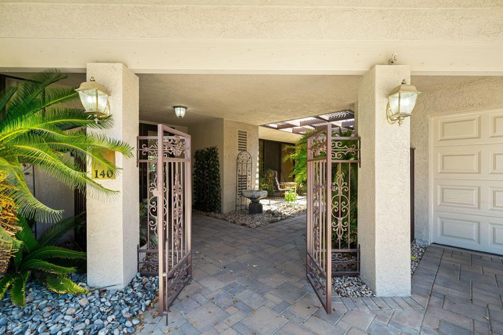 The Springs C.C. - Residential Lease