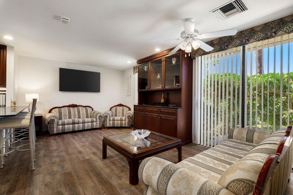 The Springs C.C. - Residential Lease