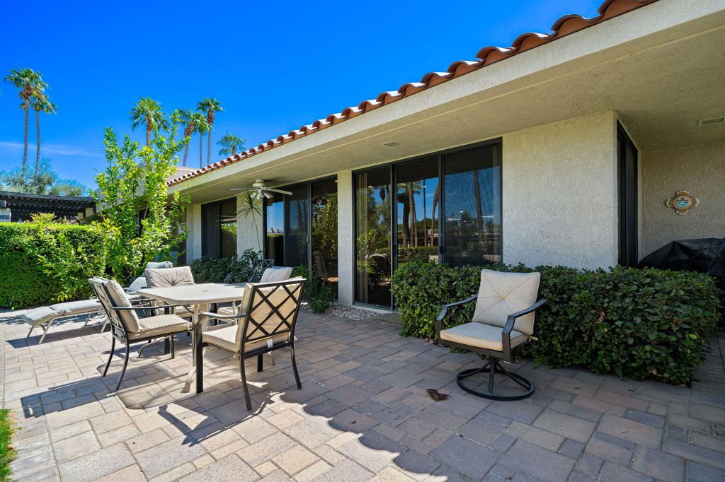The Springs C.C. - Residential Lease