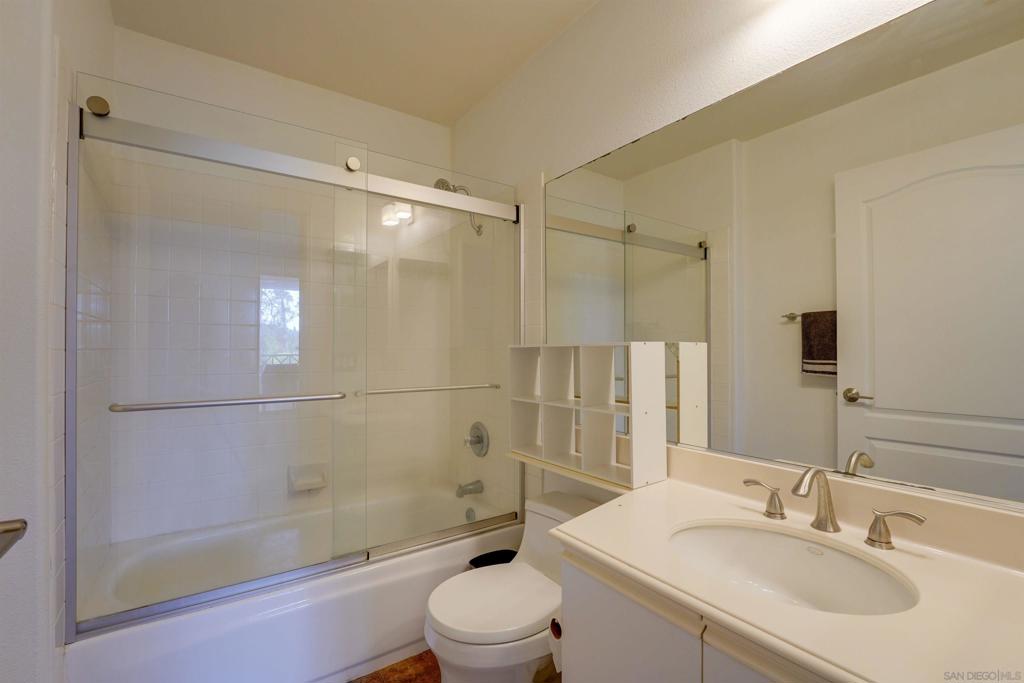 3606 BERNWOOD PLACE 14