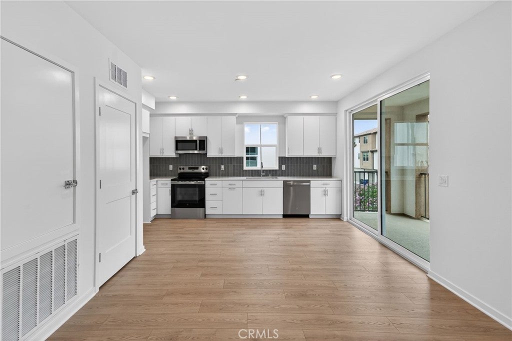 457 Paradiso Place