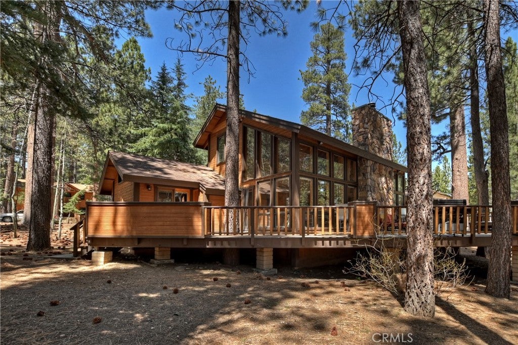 733 Winterset Court