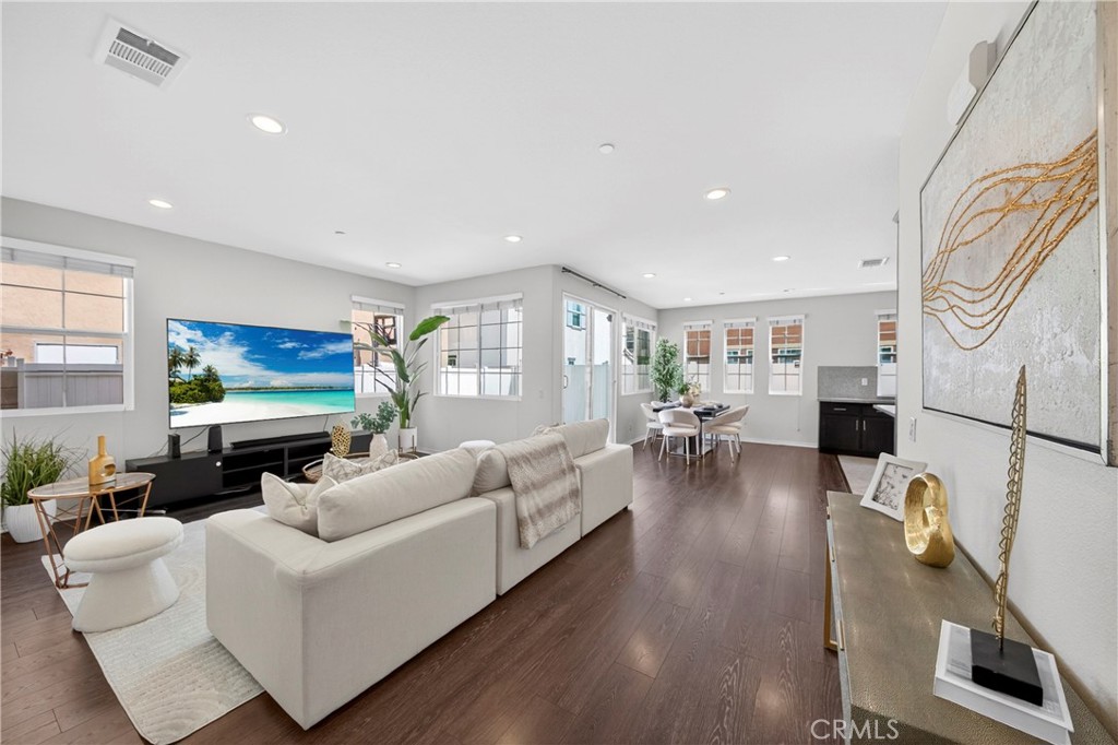 2919 S Via Belamaria