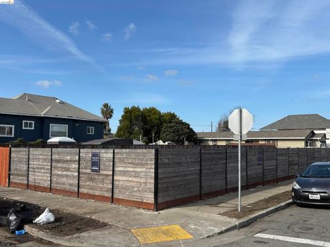 Photo of Chanslor Ave, Richmond, CA 94801 (MLS # 41125686)
