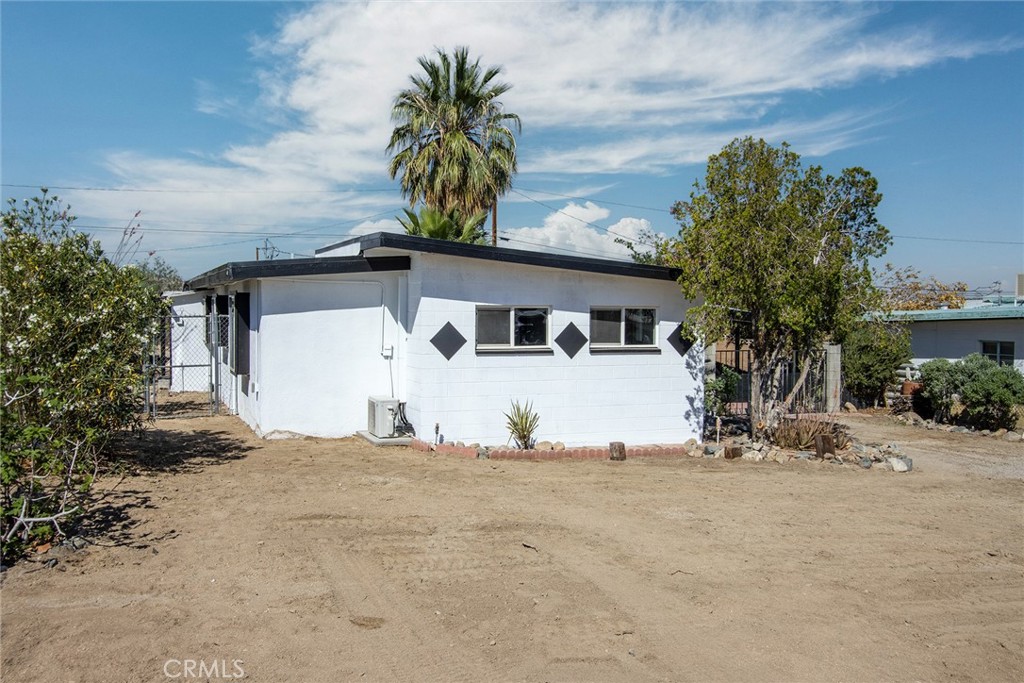 7362 Sahara Avenue