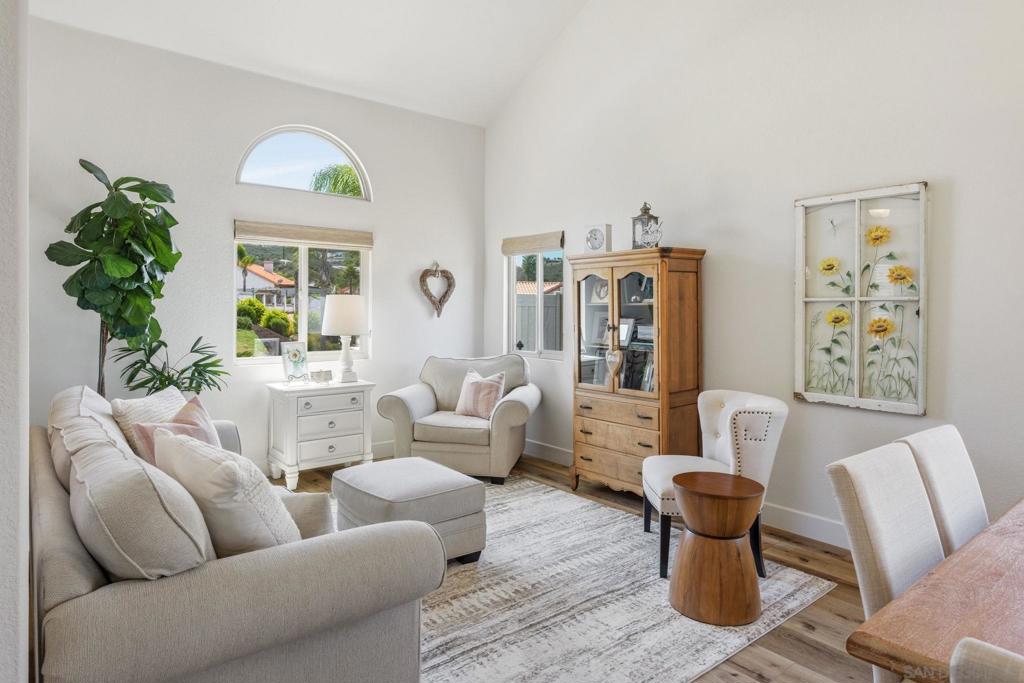 8850 Summerhill Point