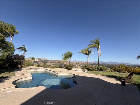 Photo of 29330 Calle Primavera, Valencia, CA 91354 (MLS # BB26172538)